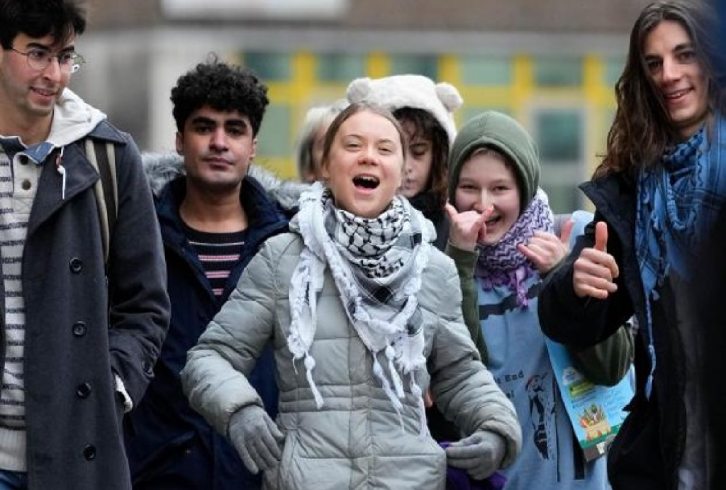 greta thunberg acquitted 1200x810