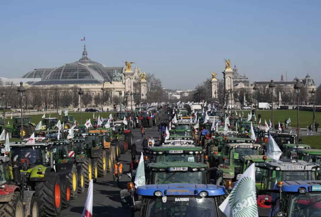 tractor jam in the streets of europe energyminute 1200x810