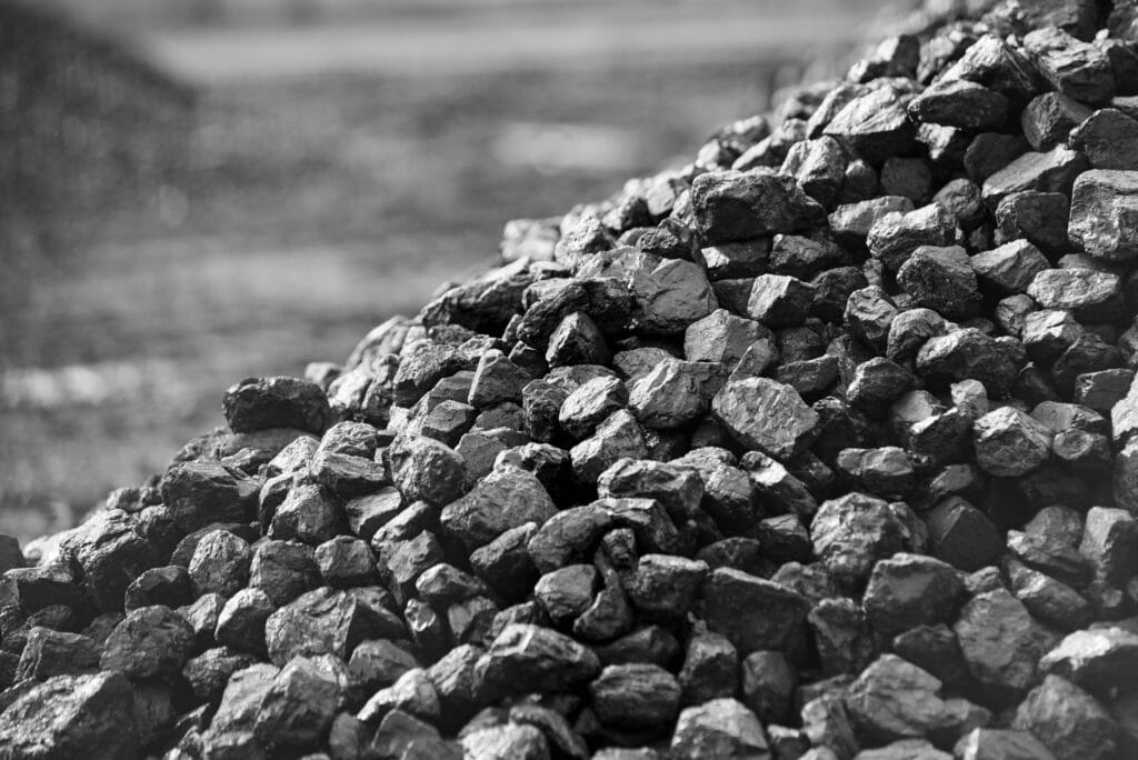 ShiningBlack_AdobeStock_coal_072021