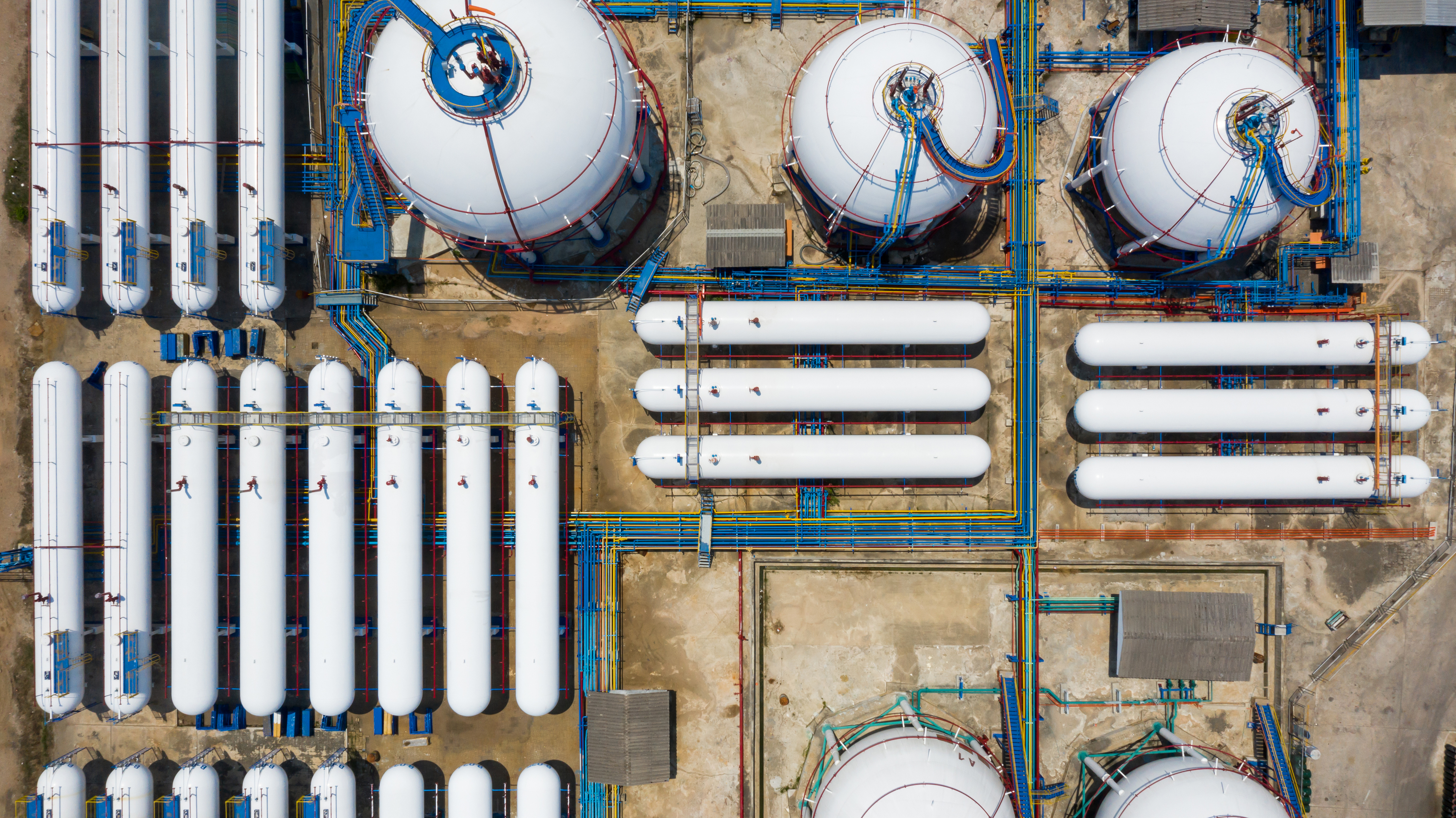 Midstream Merger Mania Sees 'Coastal' Majors Absorb Landlocked Gatherers